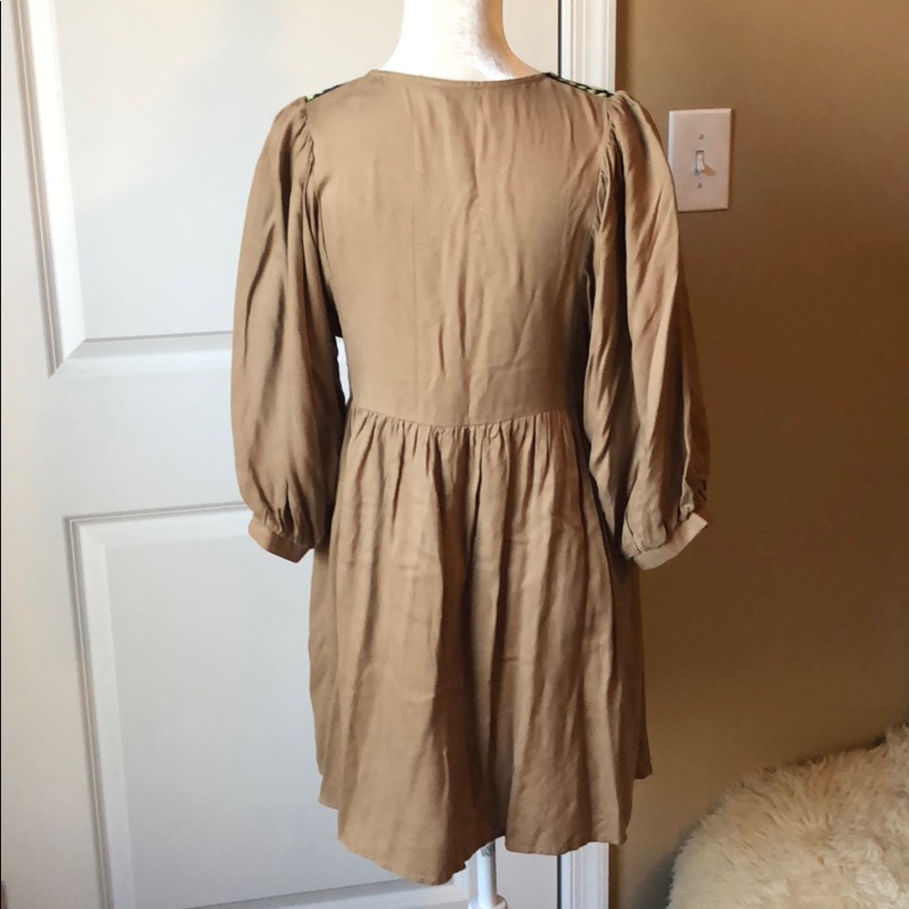 NWOT Umgee Tan 3/4 Sleeve Dress with Aztec Print - Picture 5 of 6